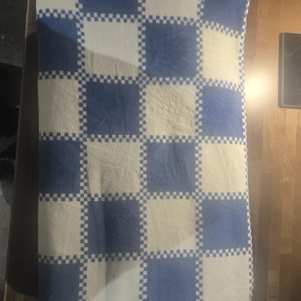 Cozy Bliss Throw Blanket Cozy Soft Plush Thick Winter Blanket 48x57